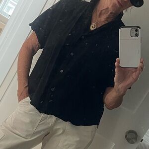 Uniqlo Women's Black Casual Button Down Shirt